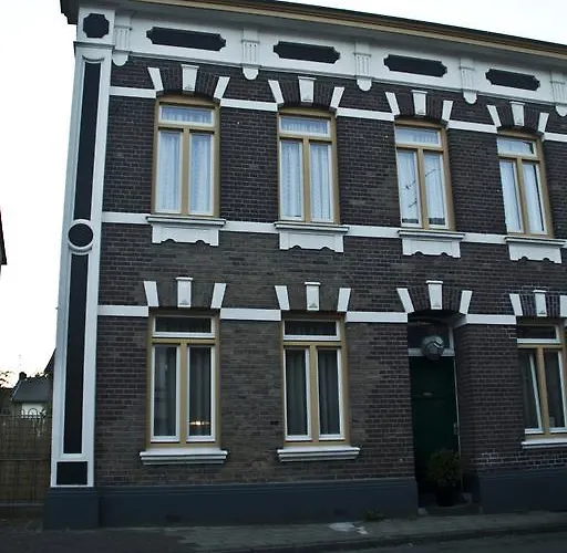 Bed and breakfast Herenhuis Elten. *